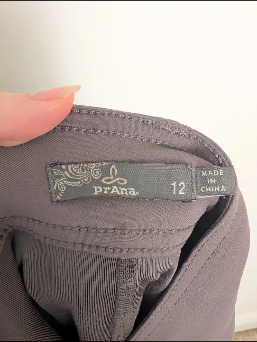 Prana Halle Casual Utility Hiking Outdoors Skort in Gray Size 12 - Picture 12 of 12